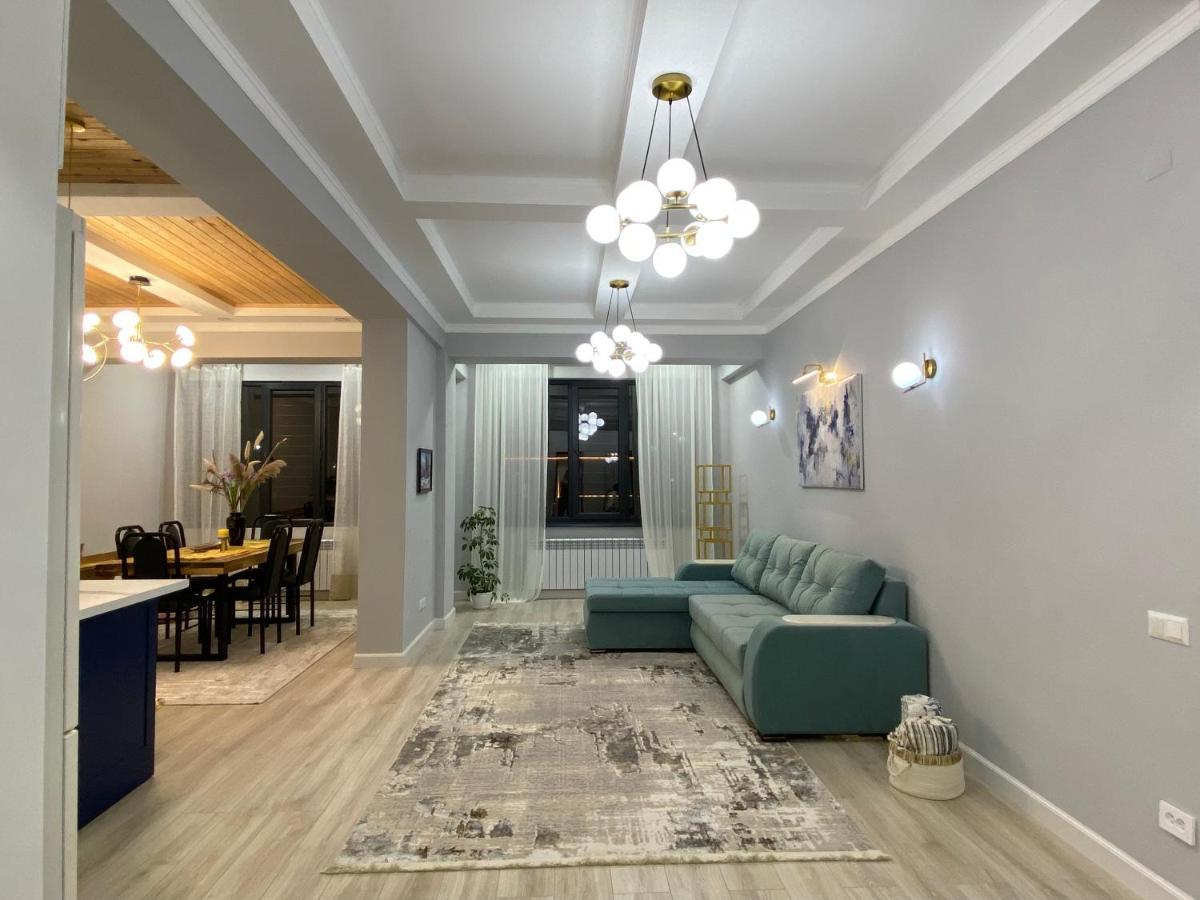 Bird'S Nest - Apartment In Downtown קראקול מראה חיצוני תמונה